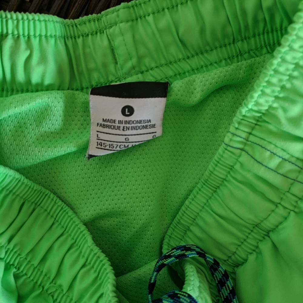 🔥 Nike Swim Shorts - Picture 3 of 5
